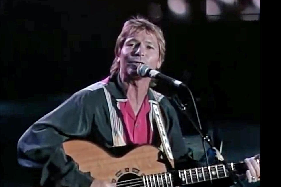 Remember When John Denver Walked Away Unhurt From a Plane Crash?