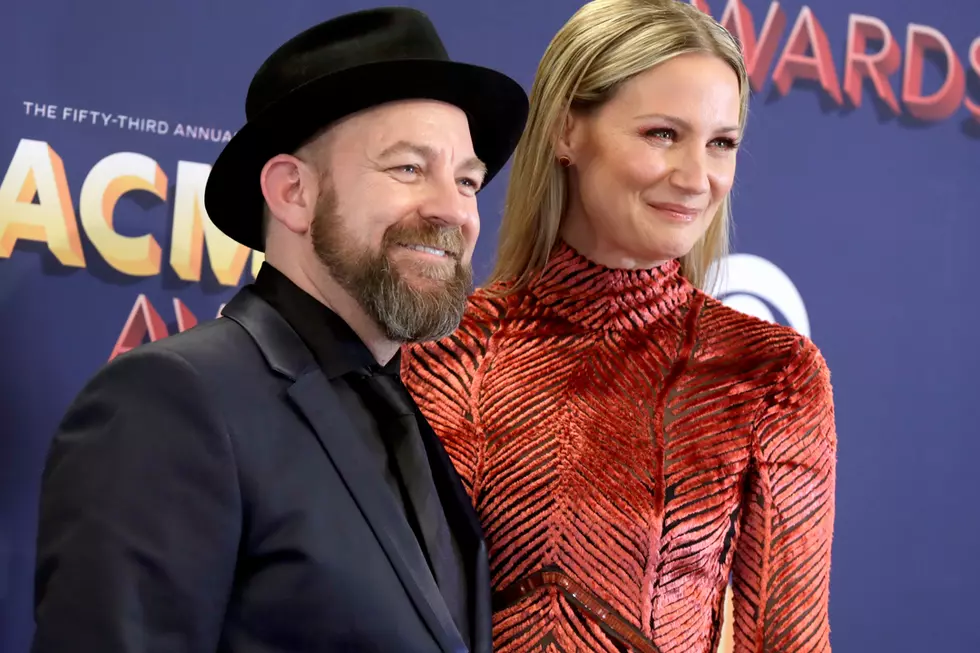 Watch Sugarland Perform ‘Babe’ on ‘Kelly and Ryan’