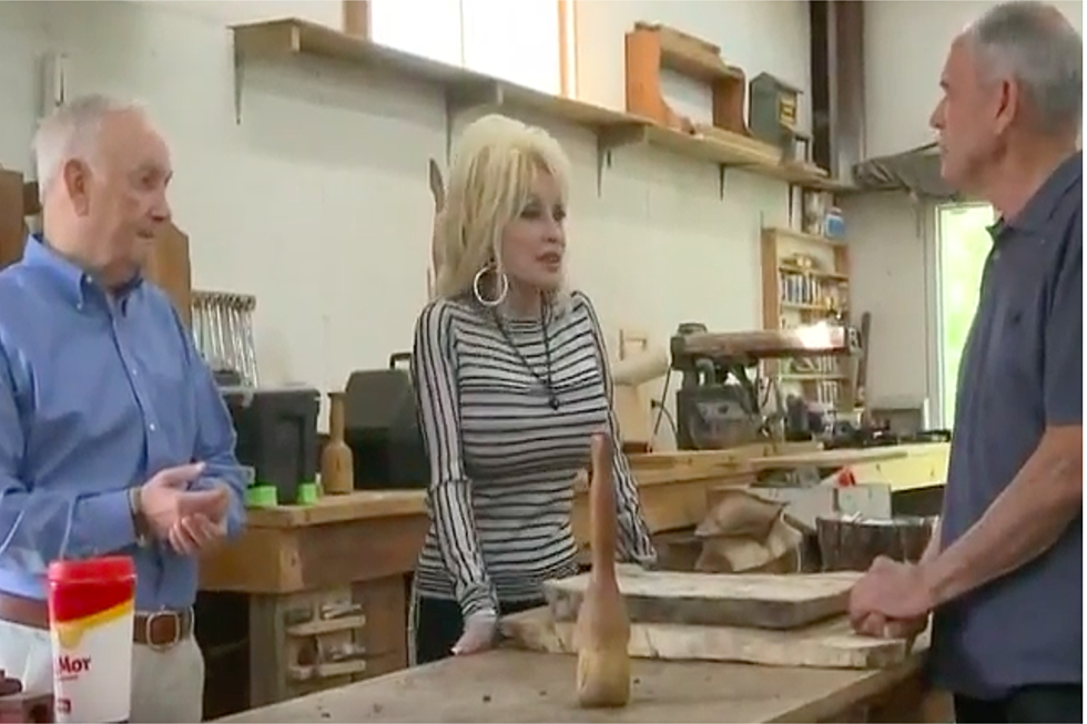 Dolly Parton Makes a Special Visit to Senior Center [Watch]