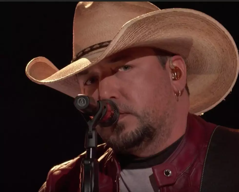 Jason Aldean Wishes His Dad and All Dads a Happy Father&#8217;s Day on Twitter