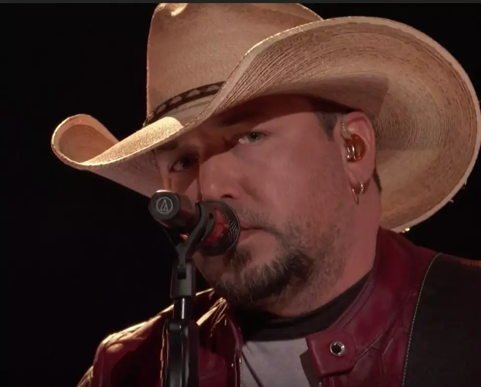 Jason Aldean Debuts &#8216;Drowns the Whiskey&#8217; on &#8216;The Voice&#8217; Sans Miranda Lambert [Watch]