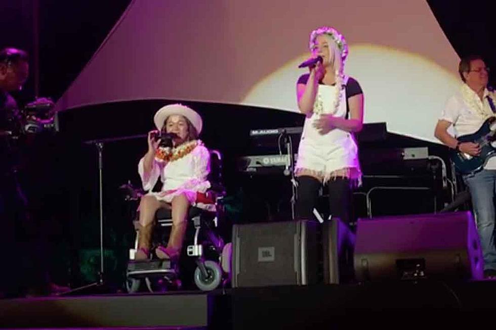 RaeLynn Goes to Hawaii to Sing ‘God Made Girls’ With Special Fan [Watch]