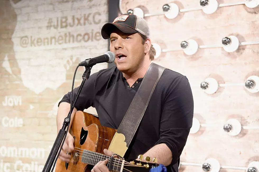 Rodney Atkins' Son Is Learning to Play Guitar