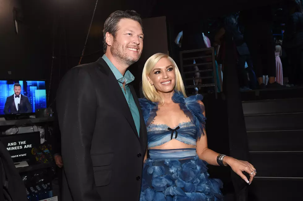Gwen Stefani and Blake Shelton Are as Cute as You’d Imagine on Valentine’s Day