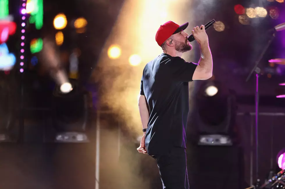 Sam Hunt Makes Low-Key Surprise Appearance at 2018 CMA Fest [Watch]