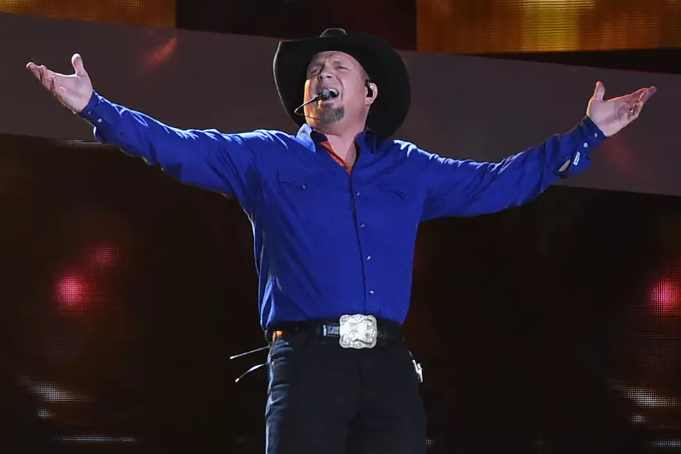 Garth Brooks Sets Concert Date at Notre Dame Stadium