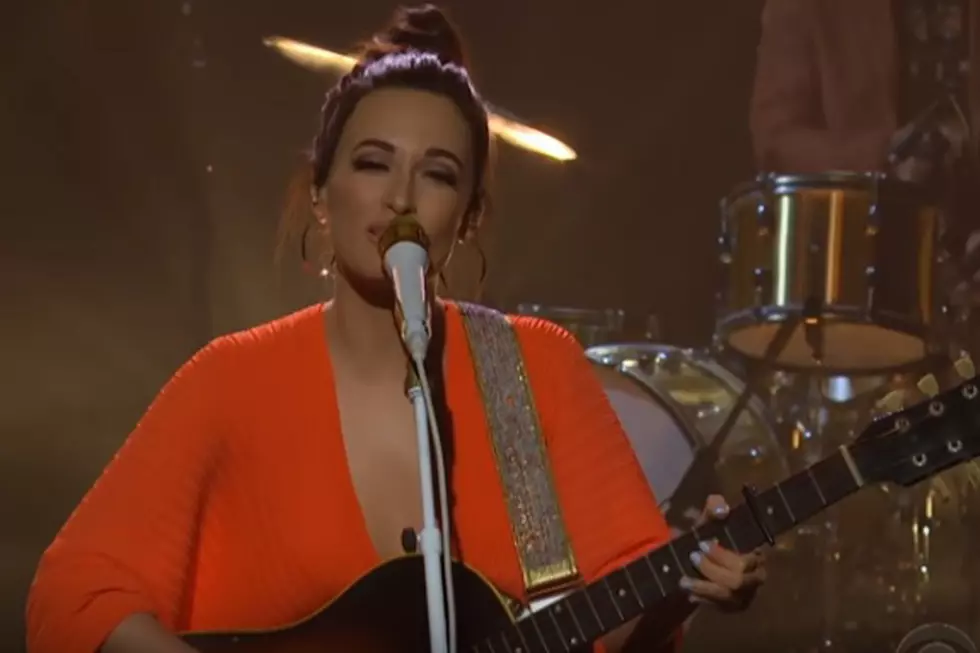 Kacey Musgraves Stuns With &#8216;Golden Hour&#8217; and Glimmer on &#8216;Corden&#8217; [Watch]