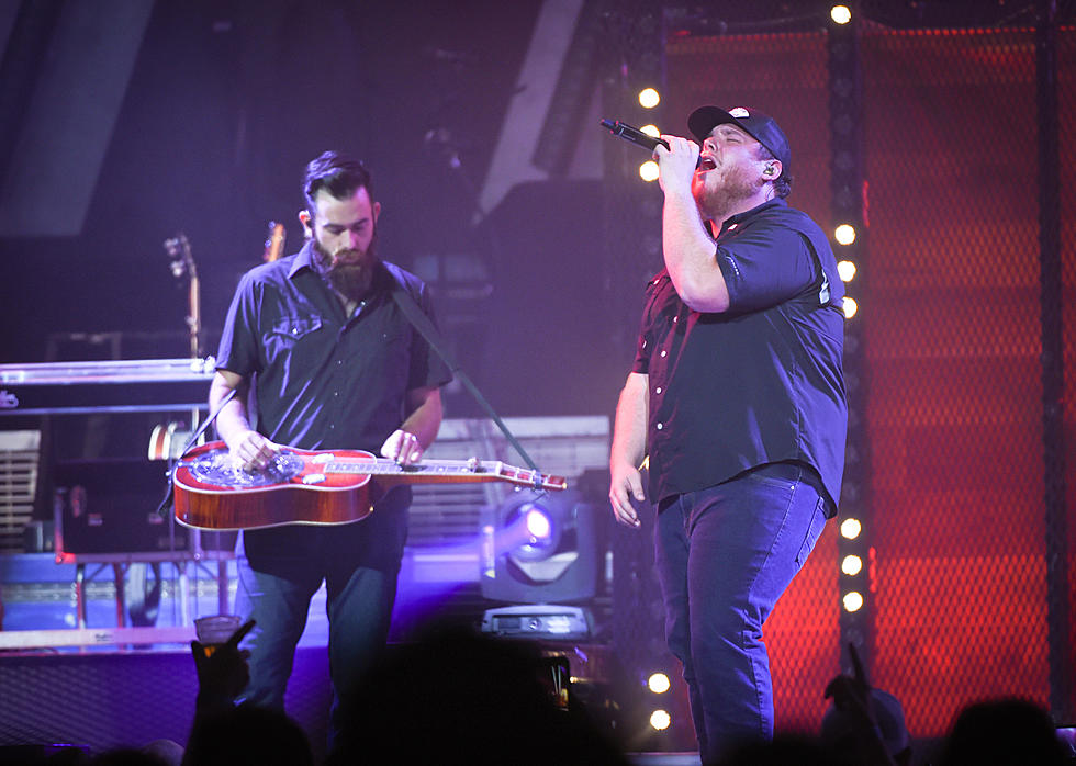 Colorado Fans Upset as Luke Combs Ticket Prices Spike over $500