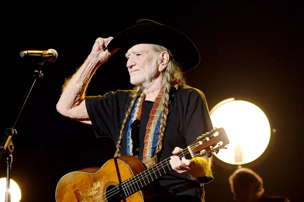 Willie Nelson Introducing Non-THC Willie’s Remedy Cannabis Line
