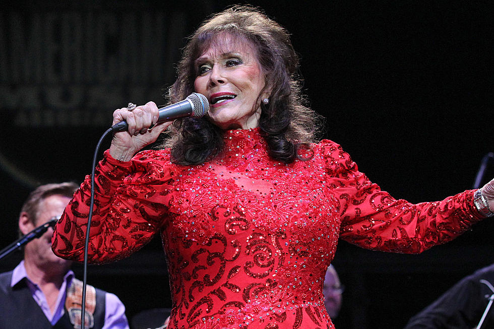 Loretta Lynn Misses CMT Lifetime Honor Due to Illness: ‘I’m There in Spirit’