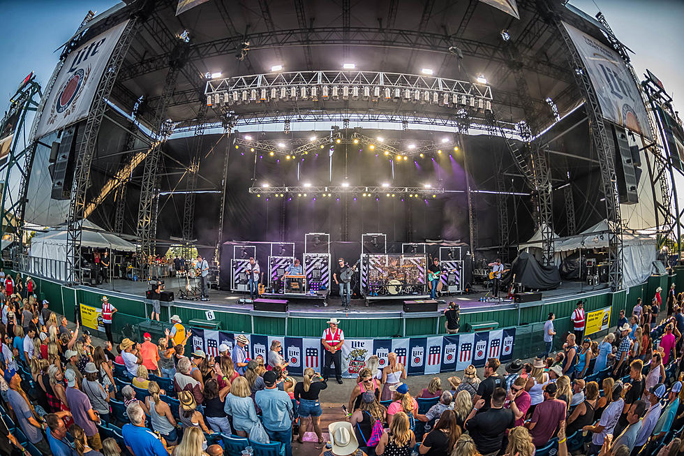 A Guide to Minnesota's Summer Country Music Festivals