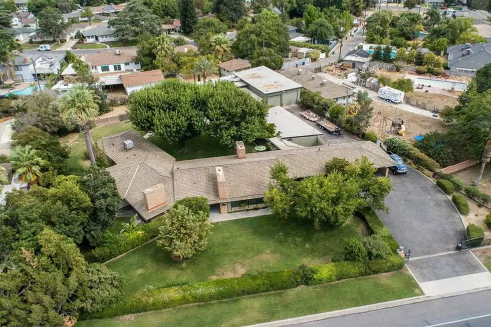 Buck Owens&#8217; Old House in Bakersfield Is for Sale! [Pictures]