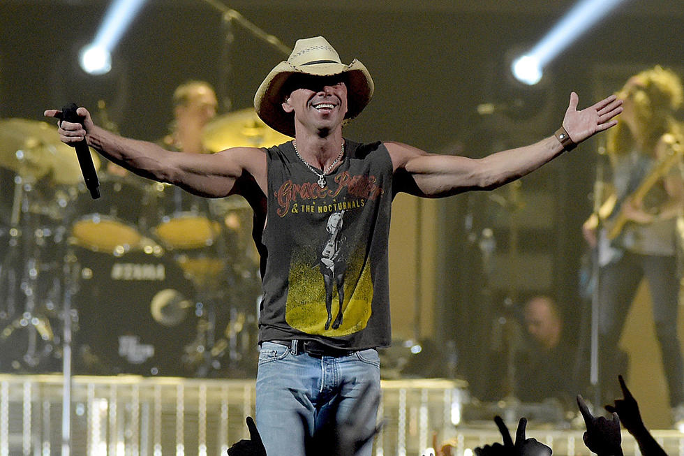Kenny Chesney Debuts at No. 1 With ‘Songs for the Saints’