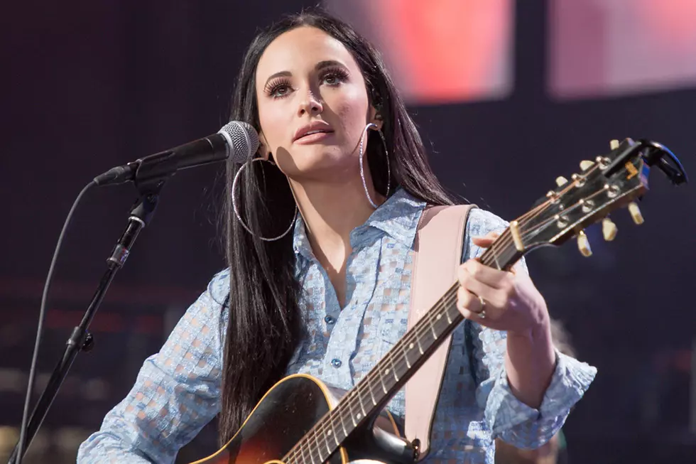 Kacey Musgraves Teams With Ronnie Milsap for New ‘(There’s) No Gettin’ Over Me’ [Listen]