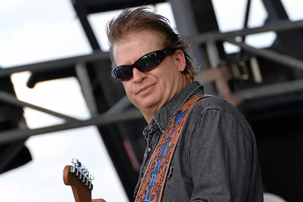 Charlie Robison Announces Retirement After Surgery Leaves Him With the ‘Inability to Sing’