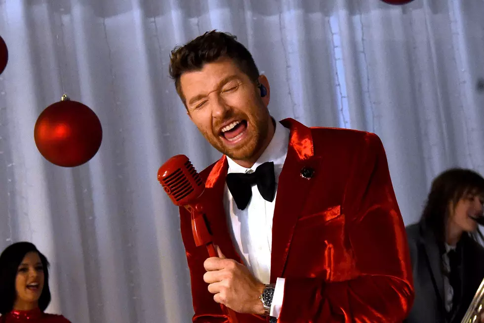 Brett Eldredge Reviving His Christmas Album, ‘Glow,’ With Deluxe Version