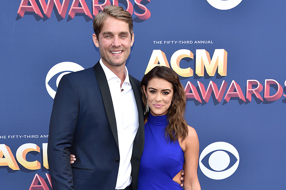 Brett Young and Wife Taylor Hoping for Kids Soon