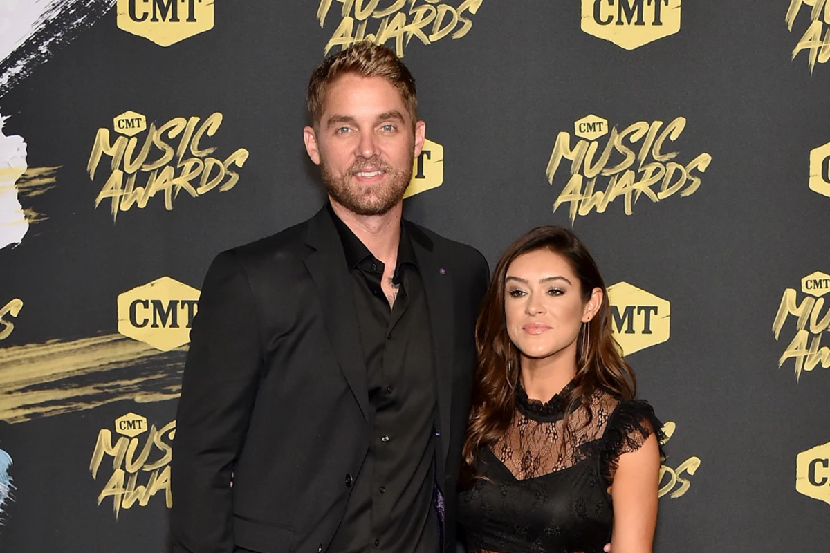 Brett Young Marries Taylor Mills Brett Young Marries Taylor Mills
