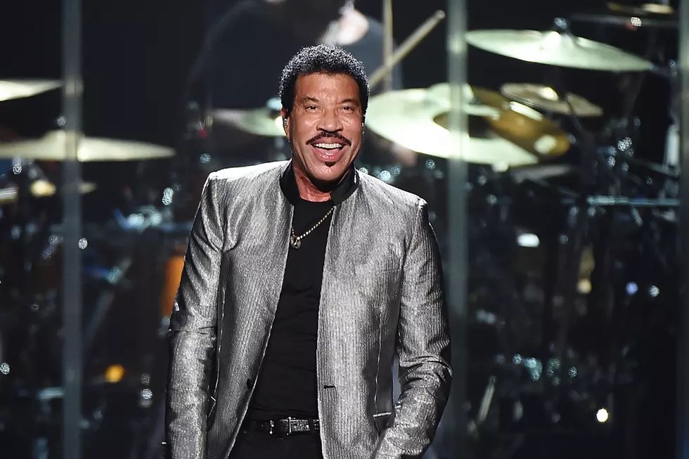 Lionel Richie Is Returning to Country Music