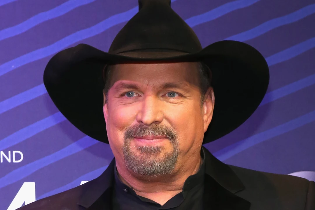 garth brooks song about truck driver