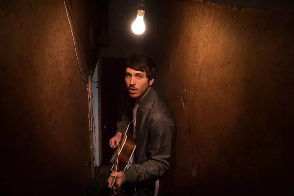 Morgan Evans Introduces Highway 1 Sessions With ‘Young Again’