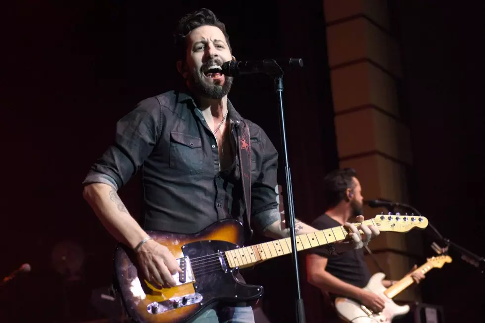 Dave Grohl Lends His Concert Throne to Old Dominion's Matt Ramsey