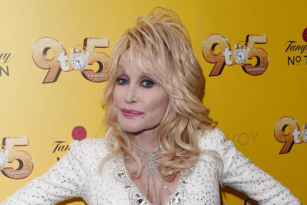 Dolly Parton Donates $200,000 to Volunteer Fire Departments in Rural Tennessee