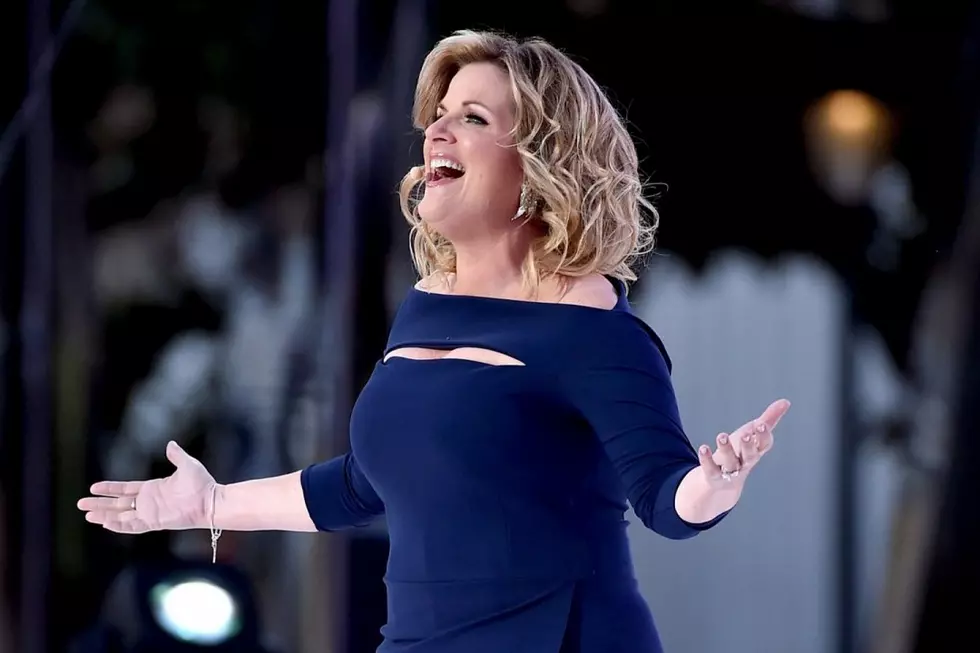 Trisha Yearwood Laughs About Onstage Wardrobe Malfunction