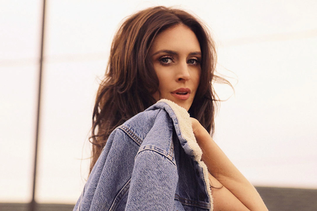 Will Kelleigh Bannen Lead the Most Popular Country Music Videos?