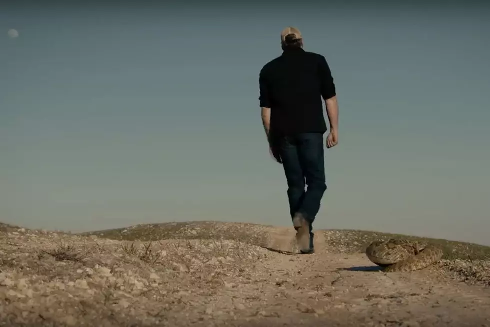 Blake Shelton’s ‘God’s Country’ Music Video Shows Intensity of Rural Life