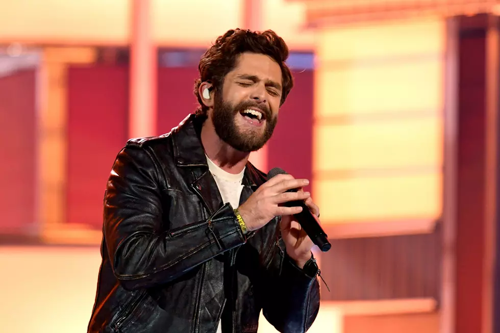 Thomas Rhett Shows Off &#8216;Look What God Gave Her&#8217; at 2019 ACM Awards