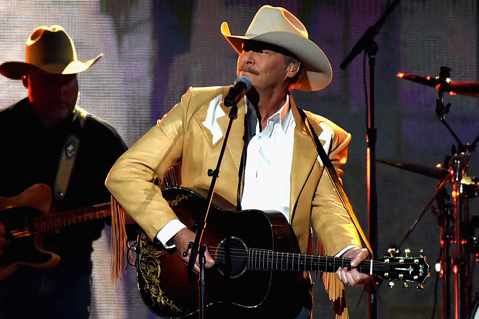 &#8216;Alan Jackson: Small Town Southern Man&#8217; Documentary to Be Released Digitally