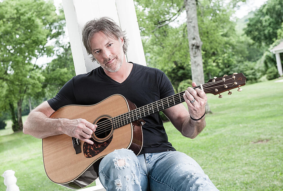 Darryl Worley Shares the Little-Known, Heartbreaking Story of His First No. 1 Hit