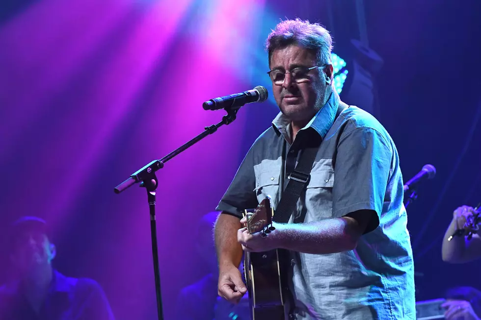 Vince Gill’s ‘A Letter to My Mama’ Is an Instant Mother’s Day Classic [Listen]