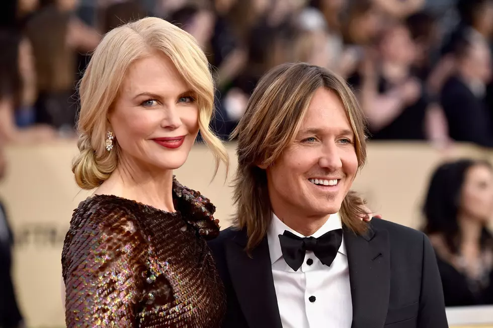 Keith Urban and Nicole Kidman are Ready for 2020 With Cute Kiss