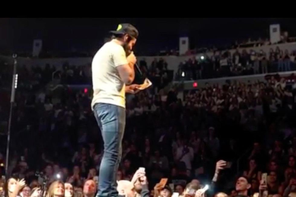 Thomas Rhett Helps Expecting Couple With Gender Reveal During Live Show [Watch]