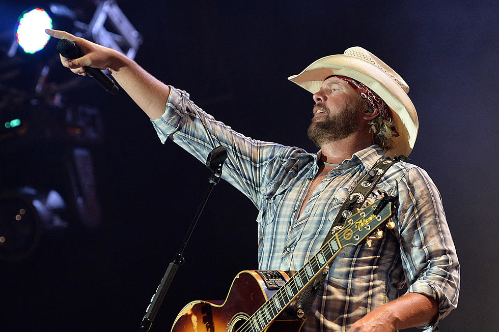 Toby Keith Keeps It ‘Old School’ in New Song Co-Written by Maren Morris [Listen]