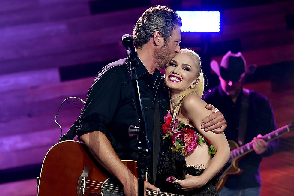 Blake Shelton Shares Special Party, Handmade Gift Gwen Stefani