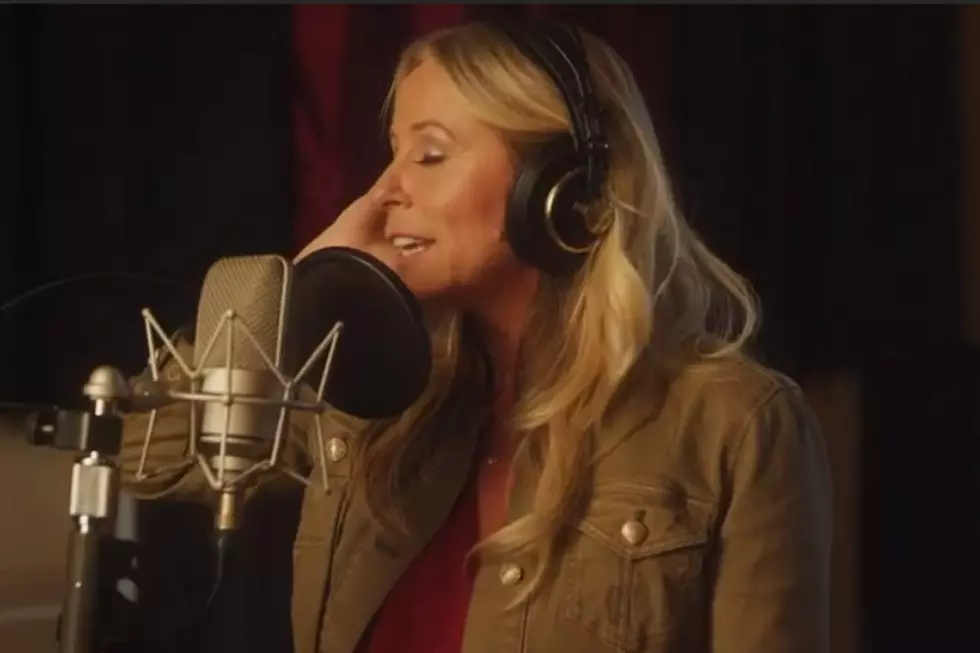 Deana Carter Drops New Star-Studded Version of 'Strawberry Wine'