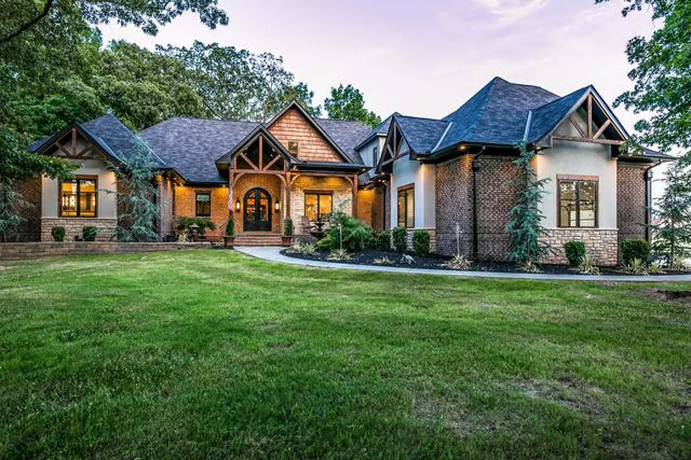 Randy Houser Selling Breathtaking Tennessee Mansion [Pictures]