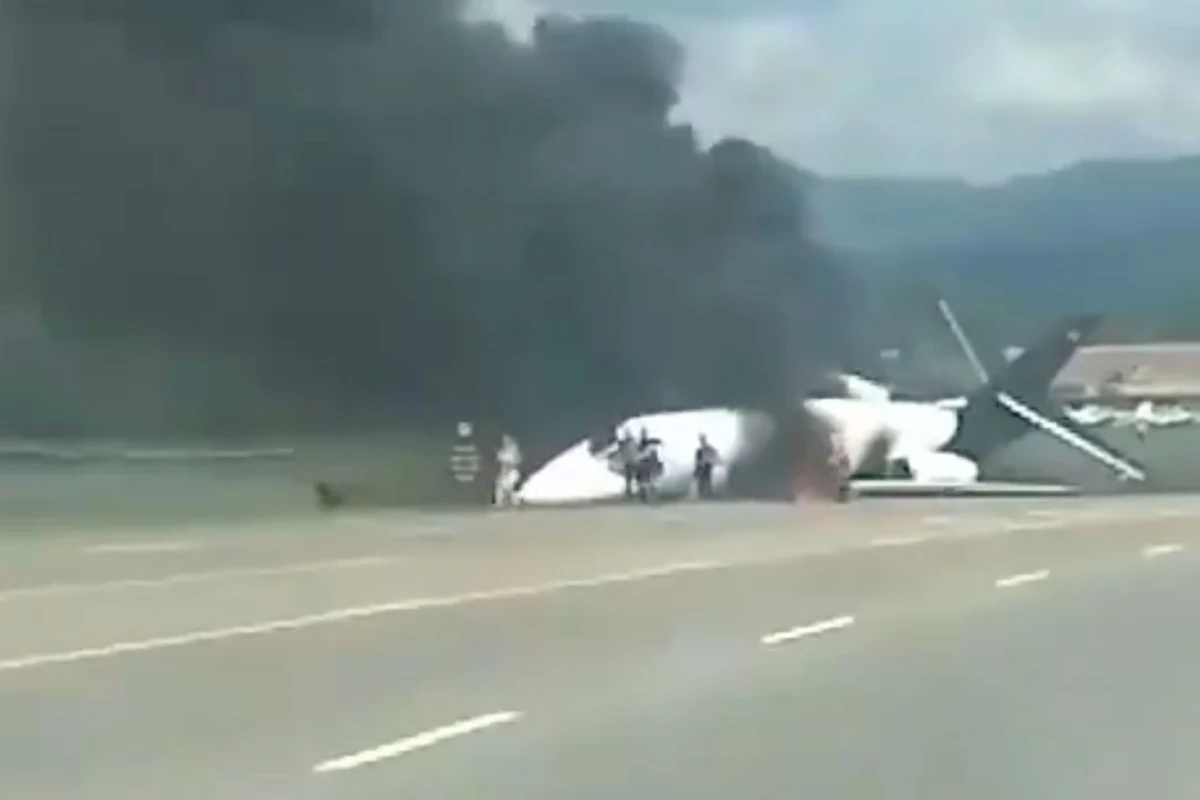airplane crash videos