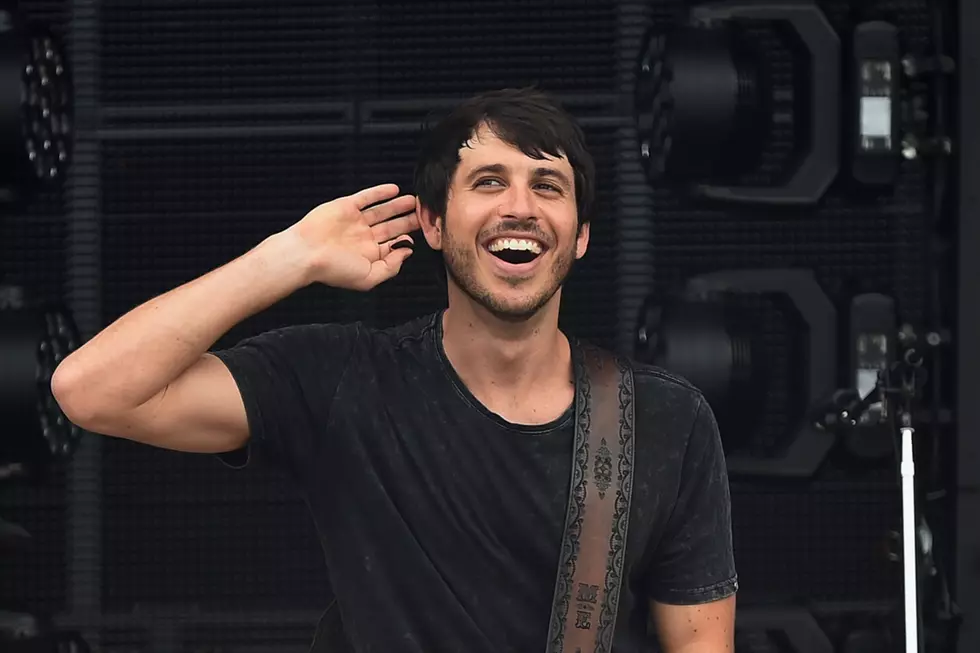 Will Morgan Evans Bring 'Day Drunk' to the Week's Top Videos?