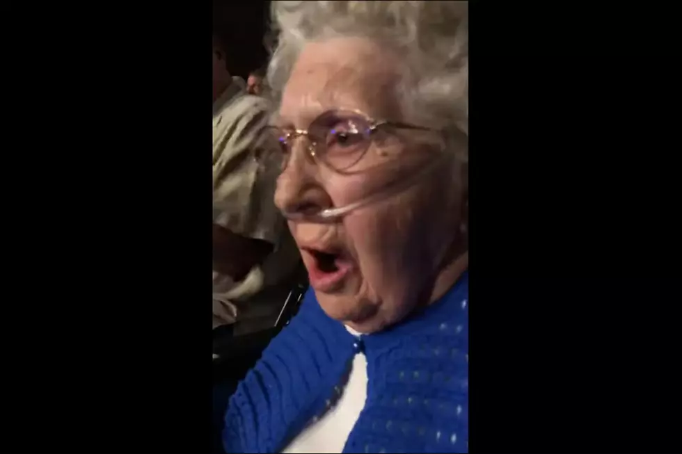 Vince Gill Helps 94-Year-Old Superfan Fulfill Her Bucket List [Watch]