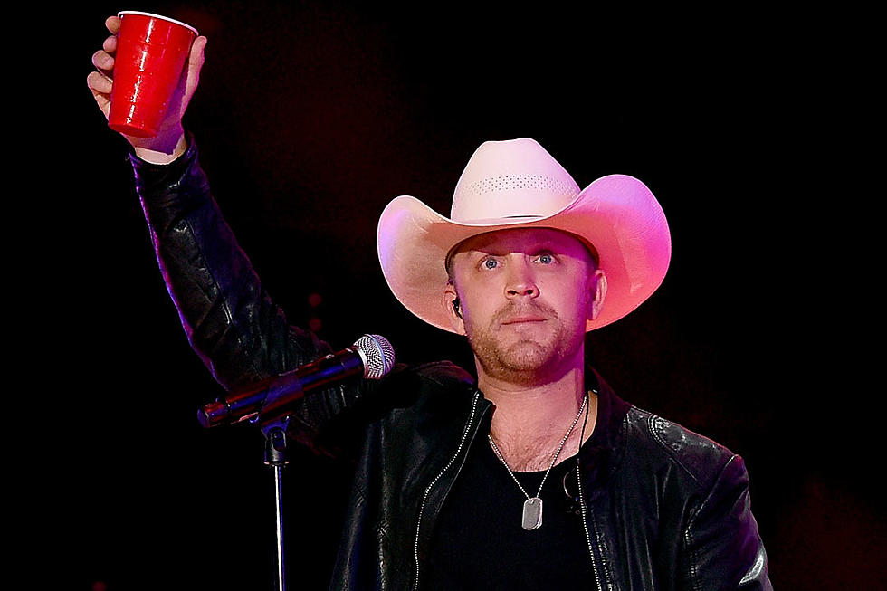 Justin Moore’s ‘Why We Drink’ Was Inspired by His Mother!