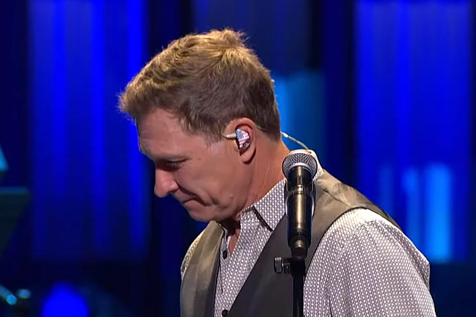 Watch Craig Morgan’s Heart-Wrenching Song for His Late Son at the Opry