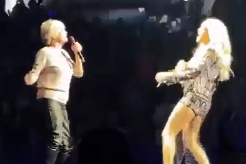 Carrie Underwood’s Mom Joins Her on Stage to Rap ‘The Champion’ and It’s Ridiculously Awesome [Watch]