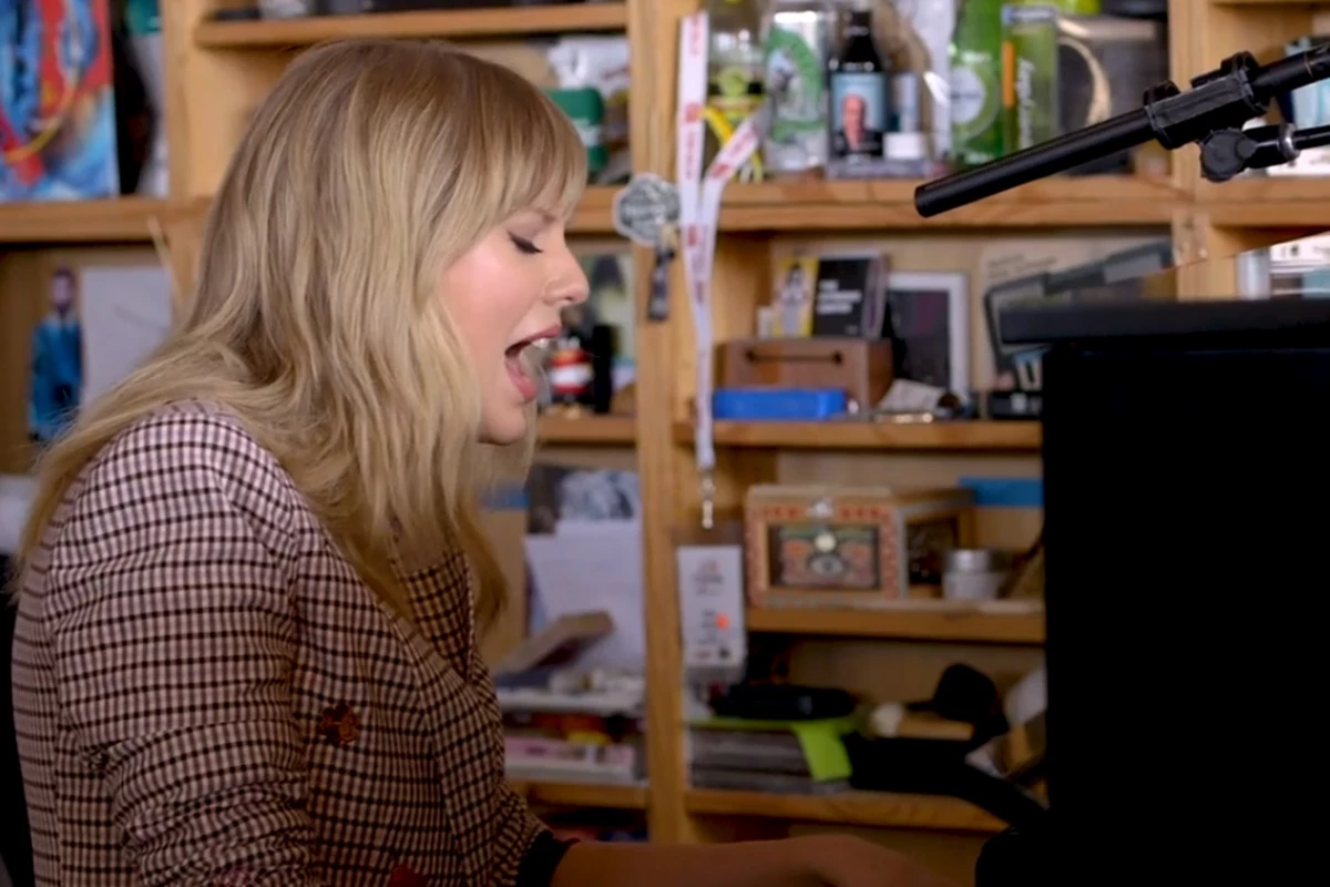 Taylor Swift Strips It Down for NPR Tiny Desk Concert [Watch]1200 x 800