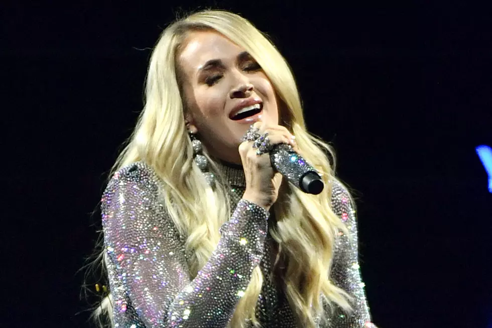 Carrie Underwood Chokes Back Tears Thanking Fans After Tour 