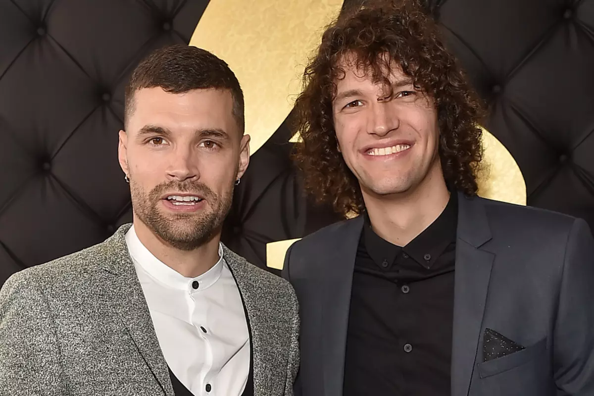 Who Are For King & Country, Dolly Parton's CMA Awards Partners?