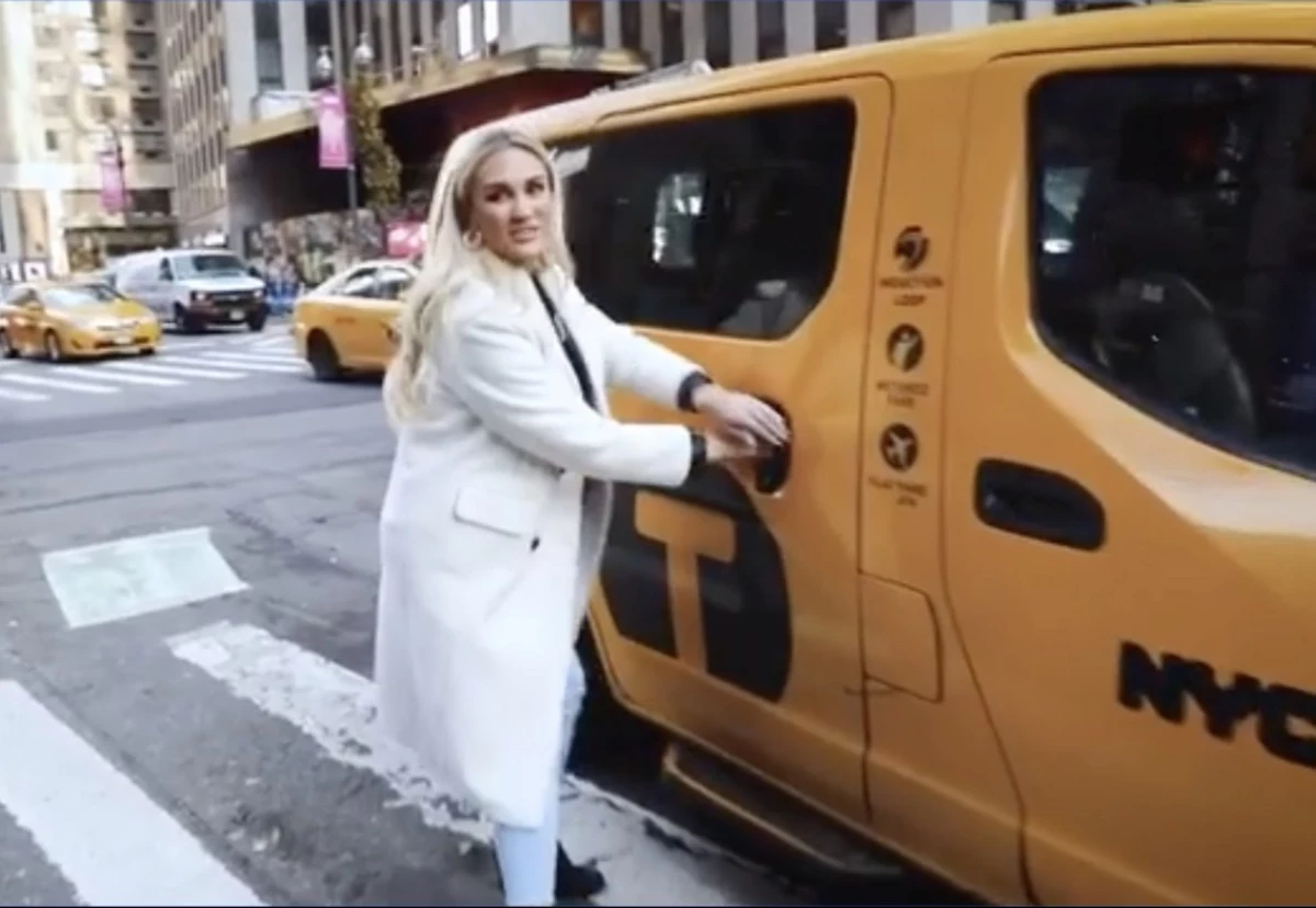 College Porn Brittany Pilgrim - Brittany Aldean's Cab-Hailing Skills in NYC Need a Little Work